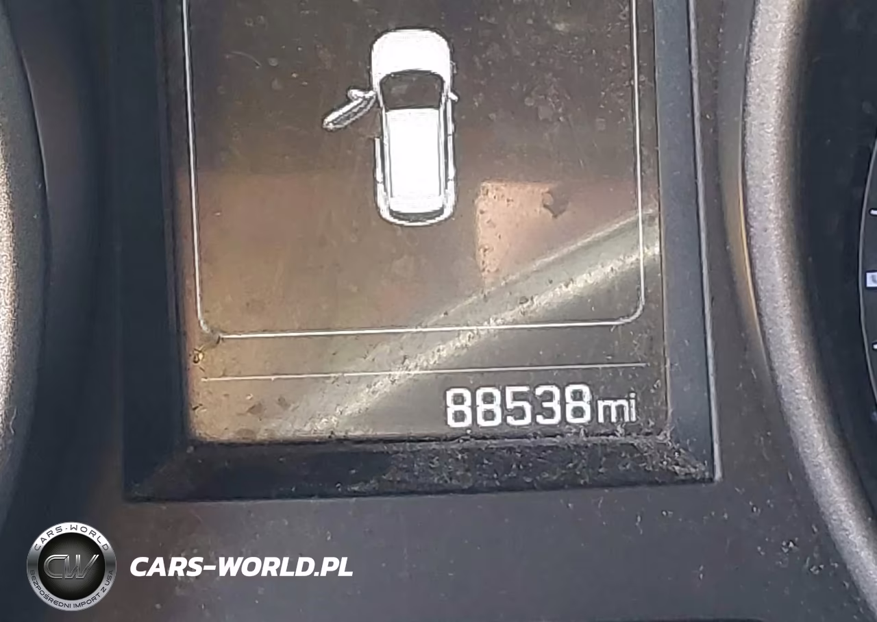 2018 Hyundai Santa Fe Sport 2.4L VIN:5NMZUDLB7JH059709 - 16