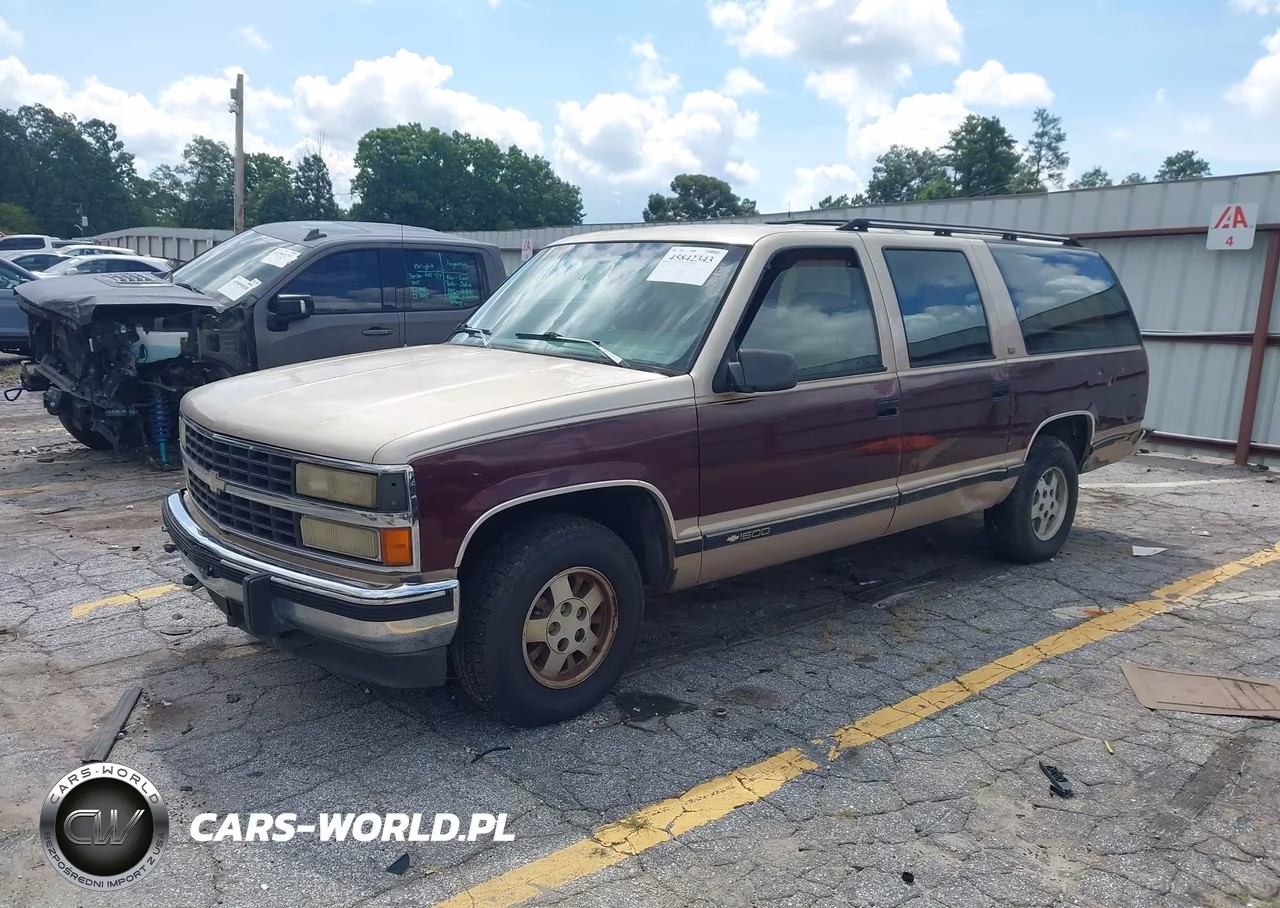 1993 Chevrolet Suburban C1500 VIN:1GNEC16K2PJ396066 - 2
