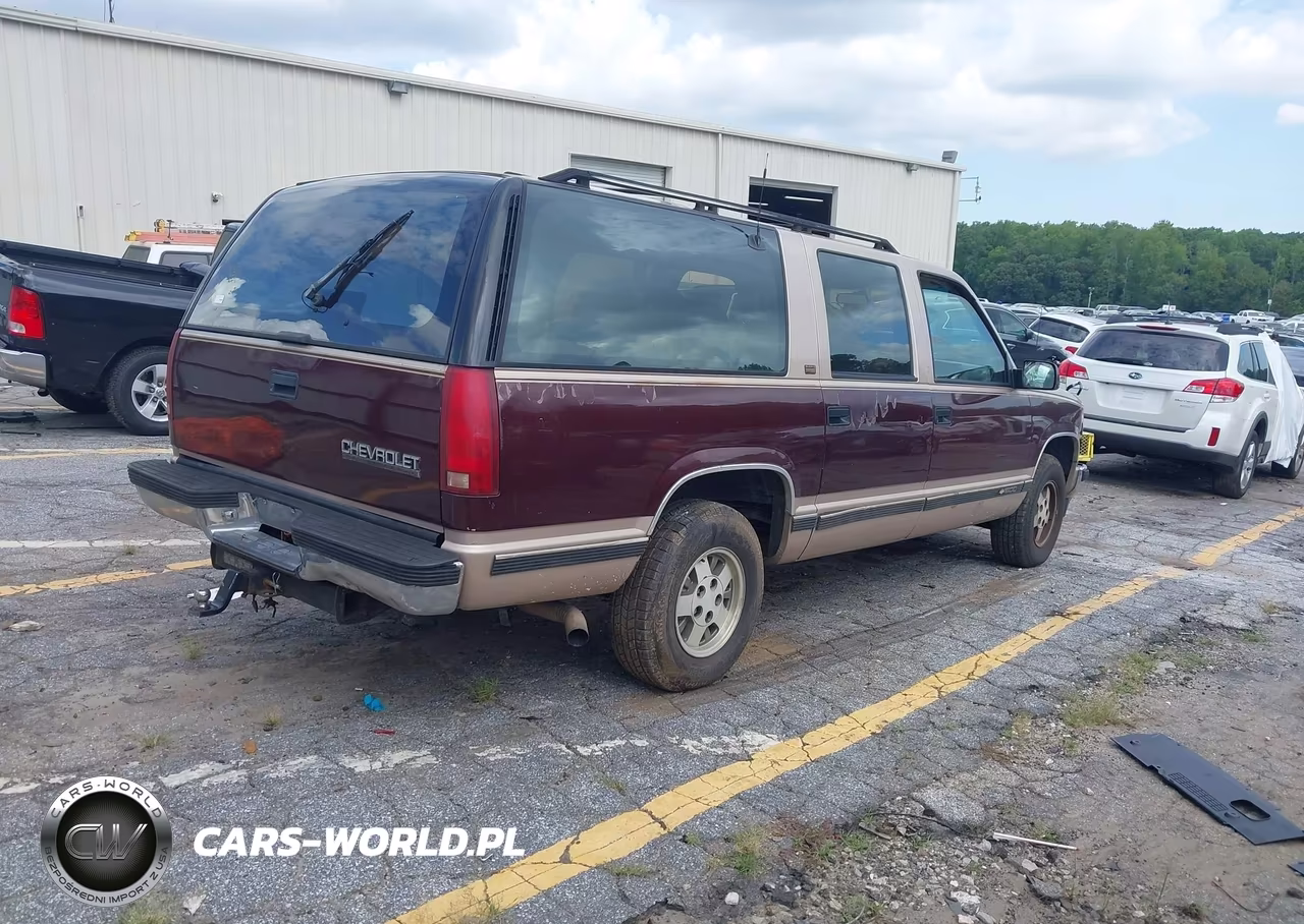 1993 Chevrolet Suburban C1500 VIN:1GNEC16K2PJ396066 - 4
