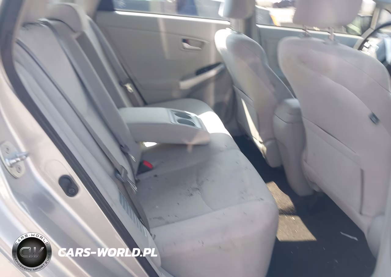 2013 Toyota Prius VIN:JTDKN3DU7D5666046 - 8
