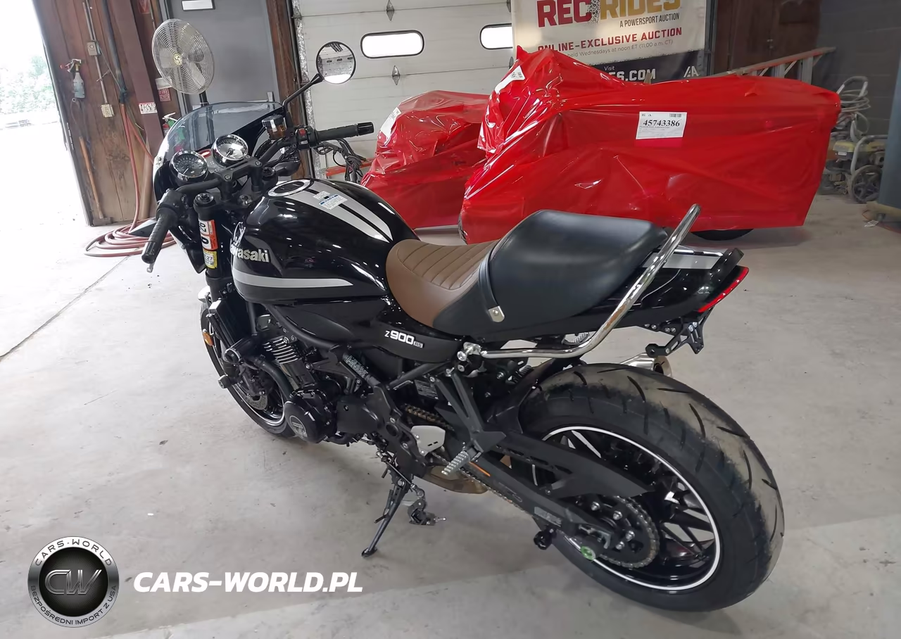 2022 Kawasaki Zr900 VIN:JKAZR2E19NA010323 - 3