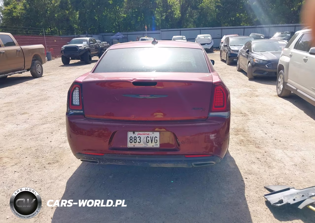2021 Chrysler 300 VIN:2C3CCABG6MH537014 - 21