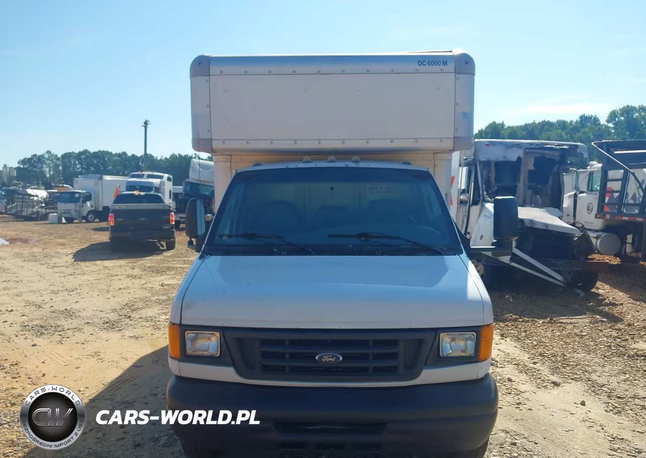 2006 Ford E-450 Cutaway VIN:1FDXE45S76DA66009 - 11