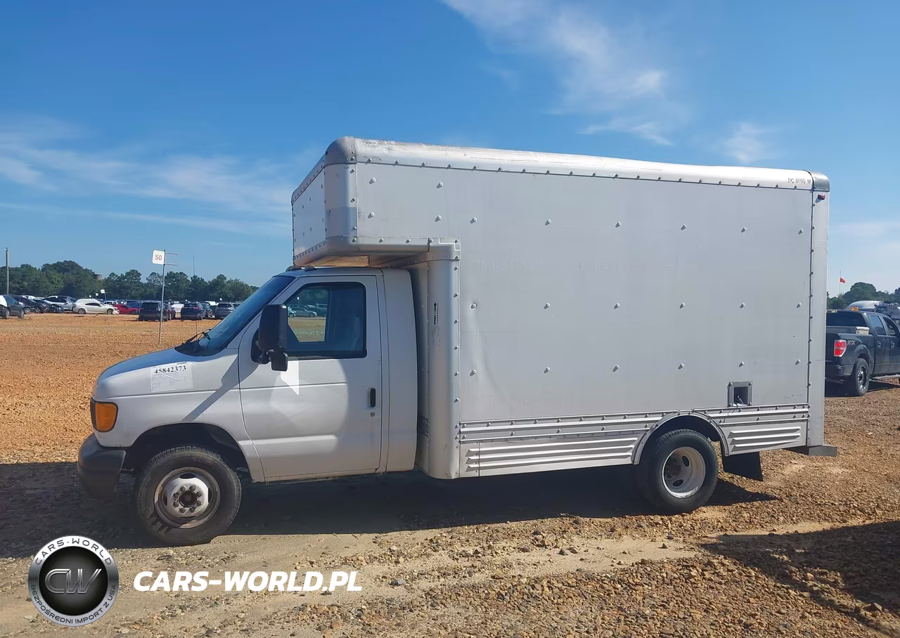 2006 Ford E-450 Cutaway VIN:1FDXE45S76DA66009 - 13