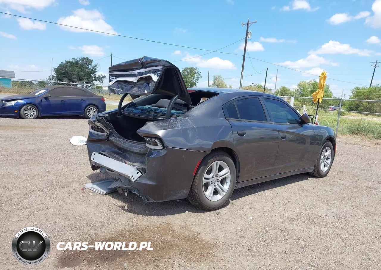 2016 Dodge Charger Se VIN:2C3CDXBG8GH327678 - 4