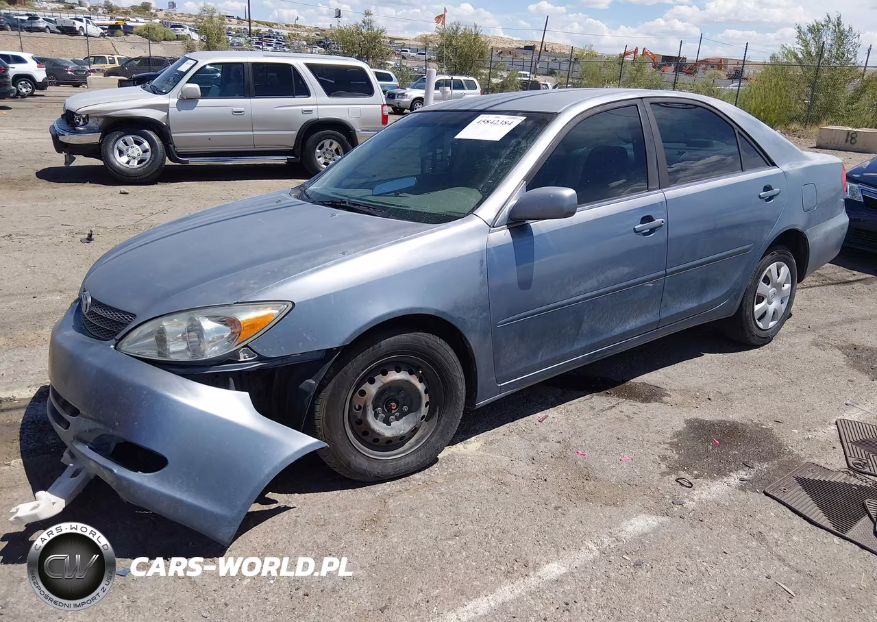2002 Toyota Camry Le VIN:JTDBE32K120066439 - 2