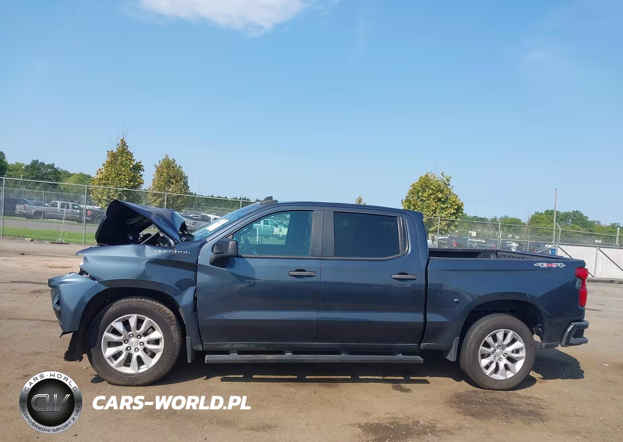 2020 Chevrolet Silverado 1500 4Wd Short Bed Custom VIN:3GCPYBEKXLG139064 - 15