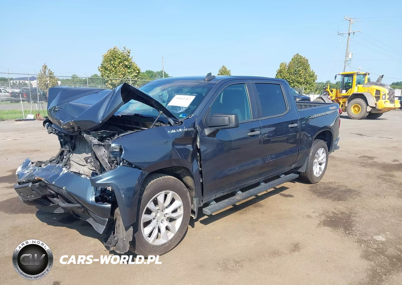 2020 Chevrolet Silverado 1500 4Wd Short Bed Custom VIN:3GCPYBEKXLG139064 - 2