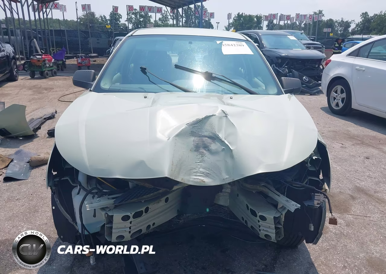 2010 Ford Focus Se VIN:1FAHP3FN1AW115312 - 13
