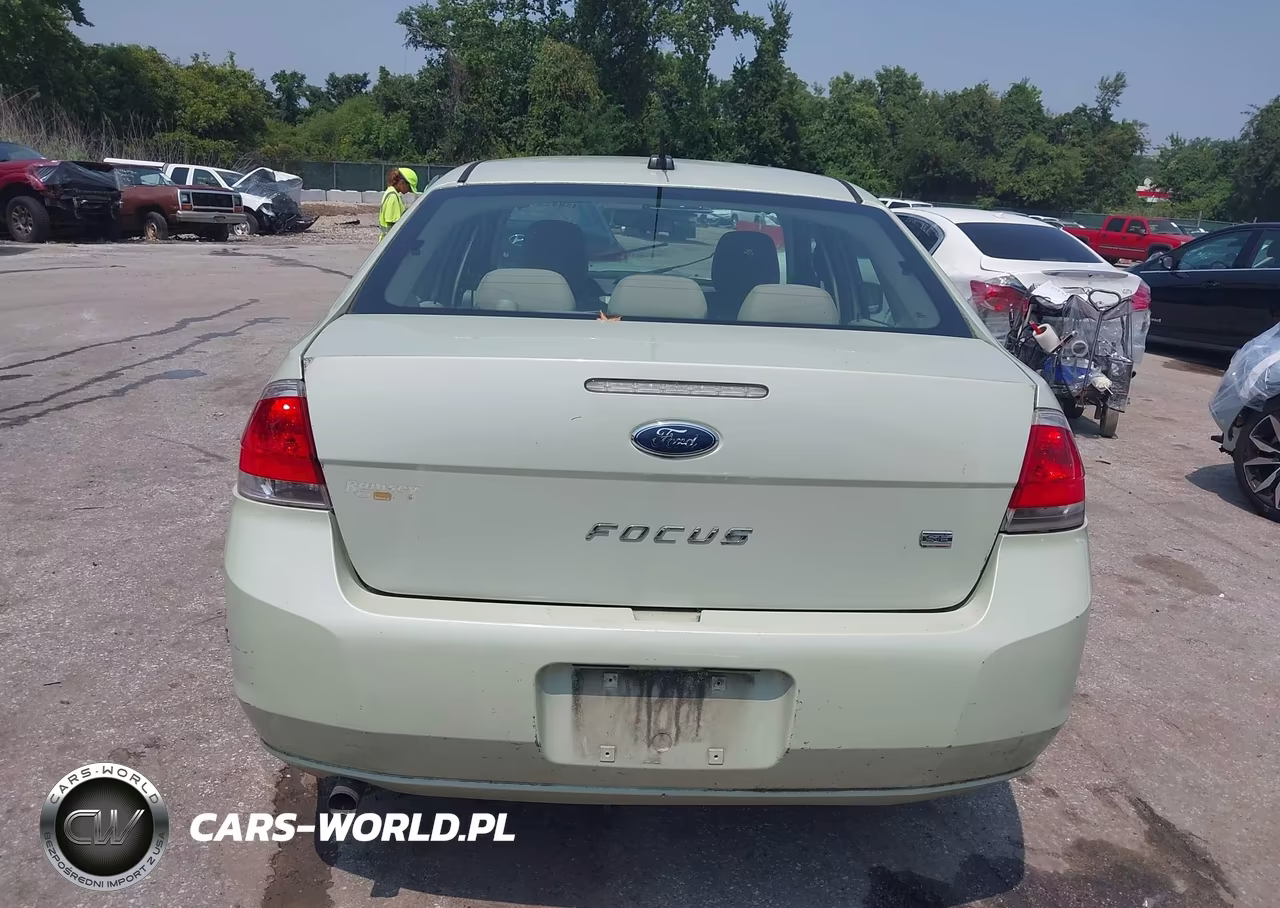 2010 Ford Focus Se VIN:1FAHP3FN1AW115312 - 17