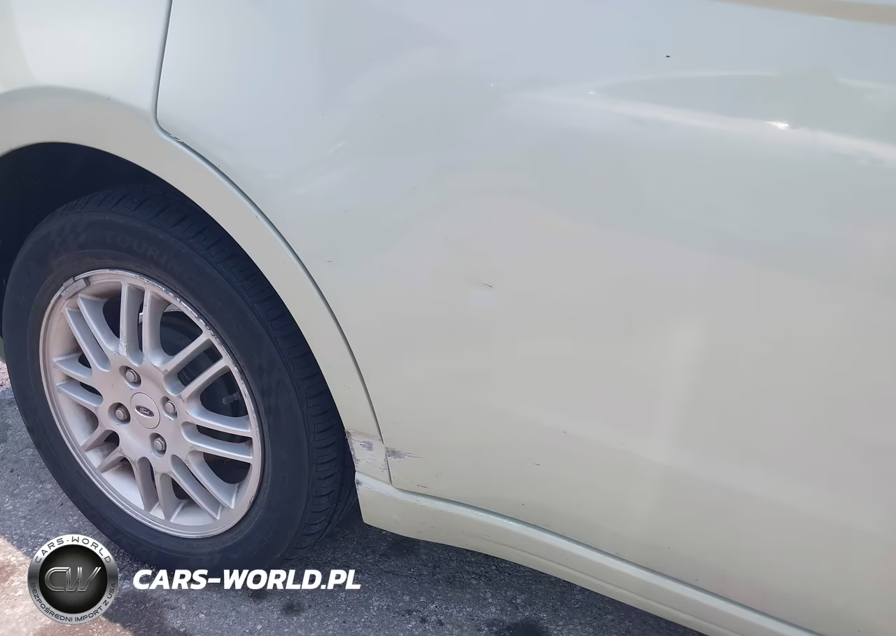 2010 Ford Focus Se VIN:1FAHP3FN1AW115312 - 18