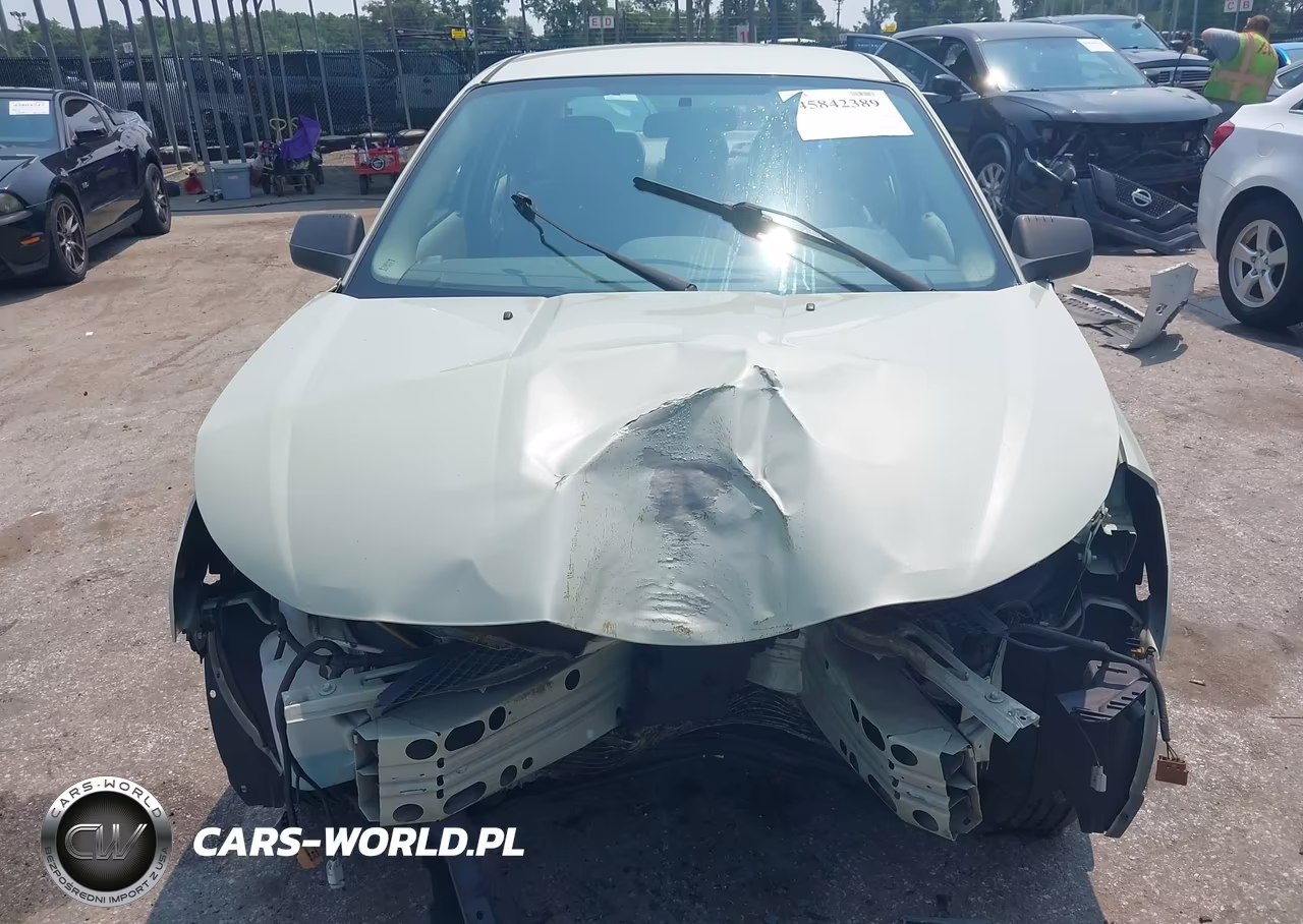 2010 Ford Focus Se VIN:1FAHP3FN1AW115312 - 6