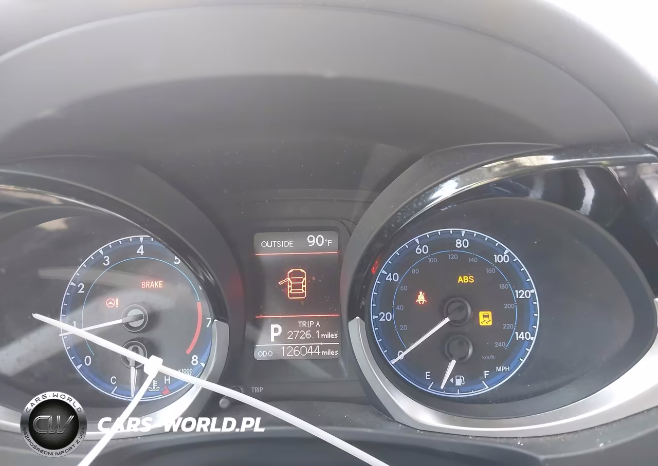2016 Toyota Corolla S Plus VIN:5YFBURHE9GP564263 - 7