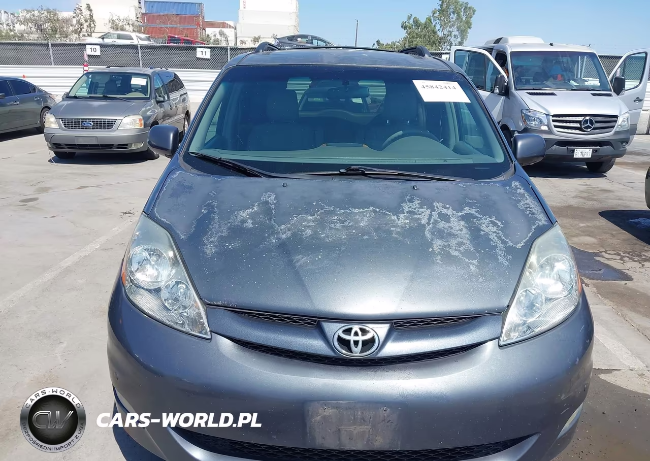 2010 Toyota Sienna Xle VIN:5TDYK4CC5AS332766 - 12
