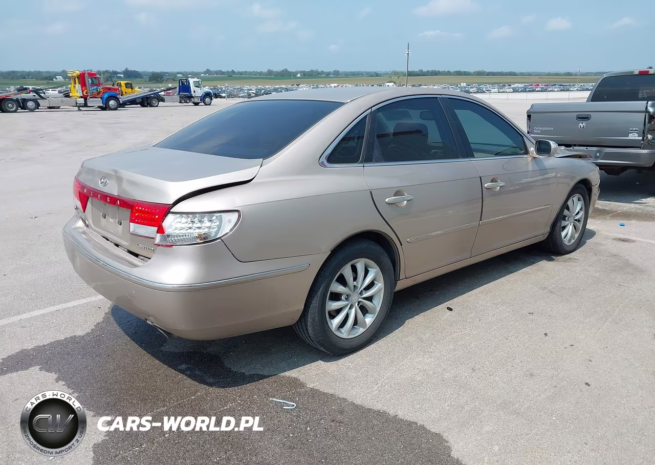 2007 Hyundai Azera Limited-Se VIN:KMHFC46F67A179570 - 4
