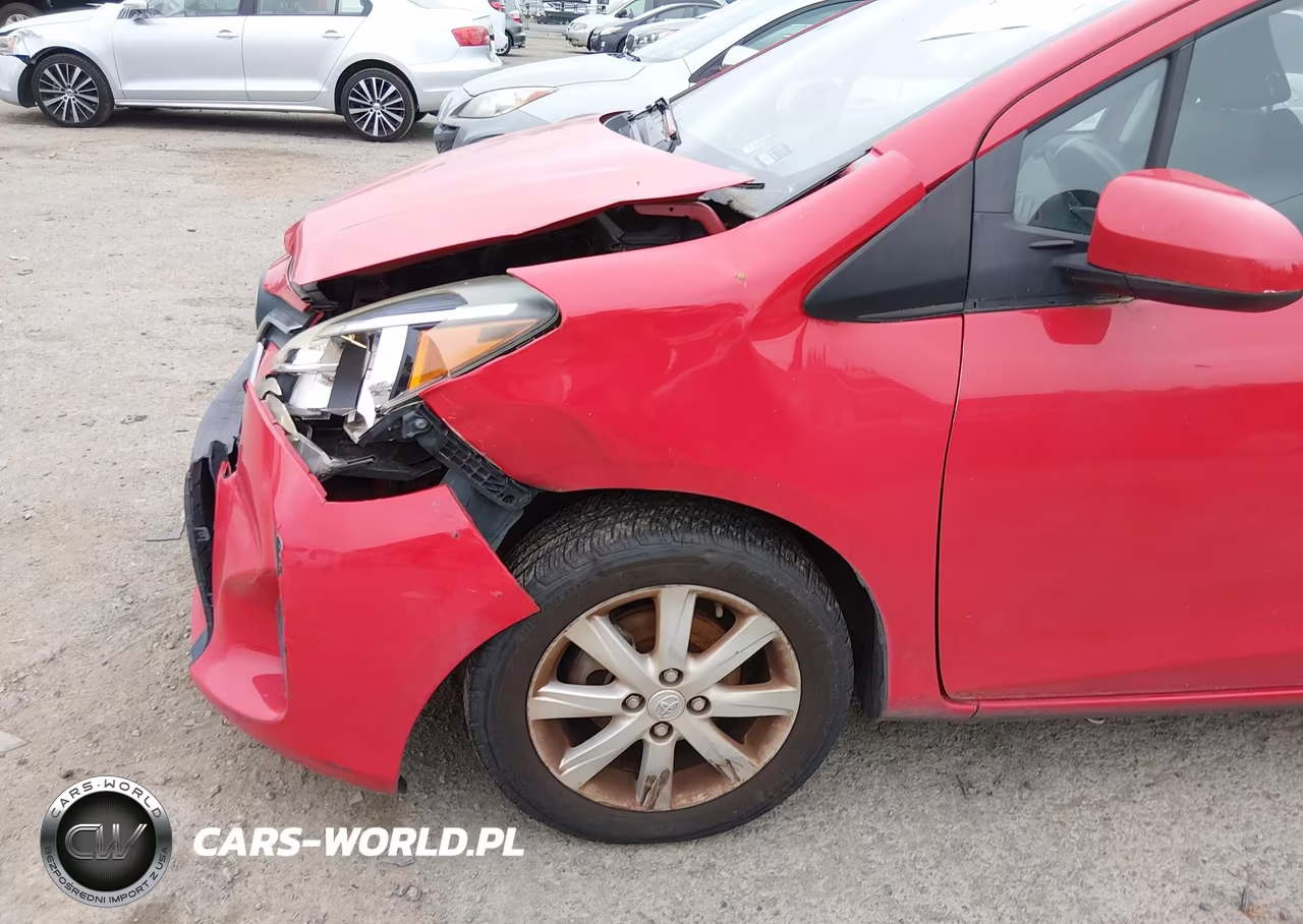 2015 Toyota Yaris Le VIN:VNKKTUD38FA040218 - 14
