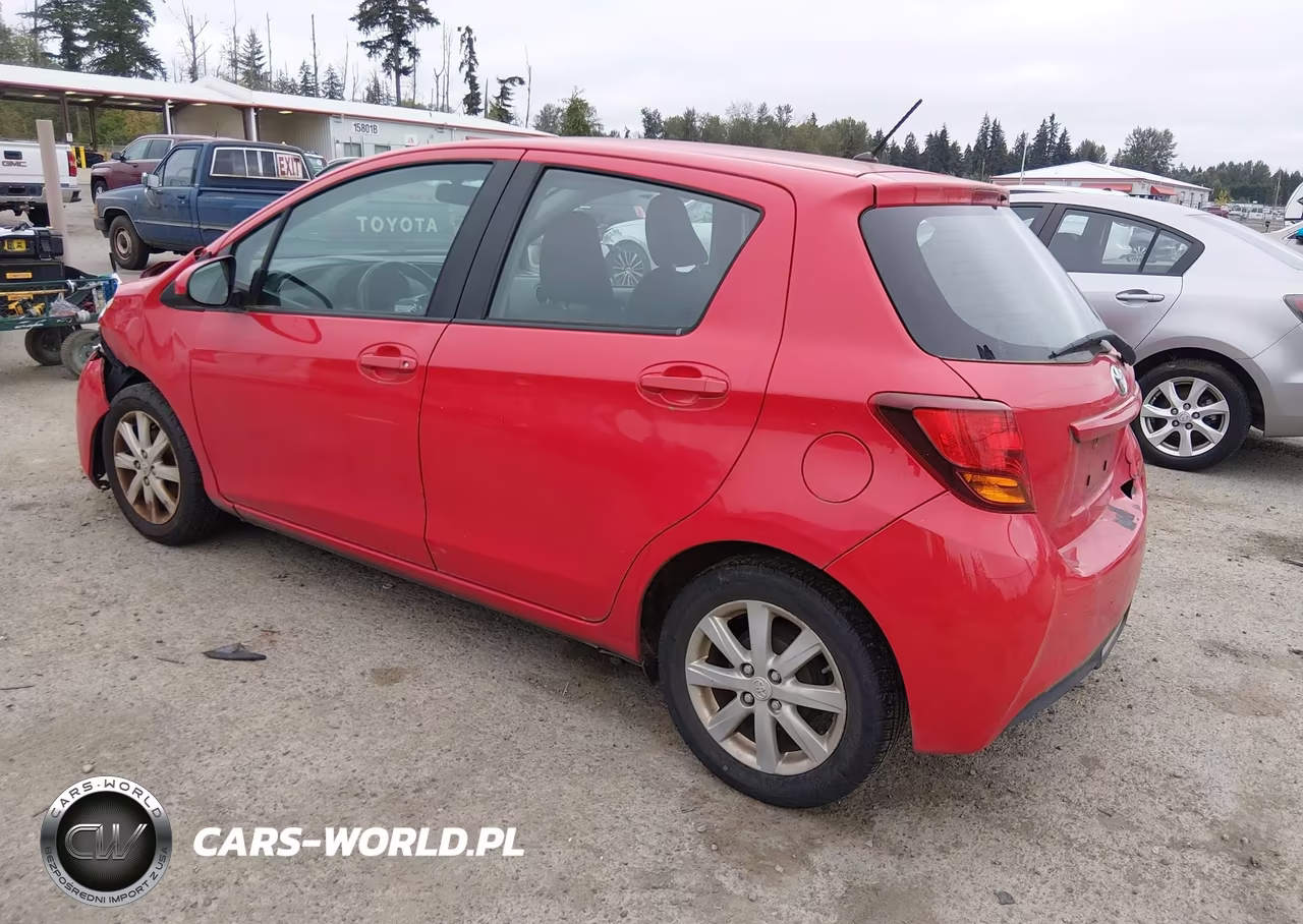 2015 Toyota Yaris Le VIN:VNKKTUD38FA040218 - 3