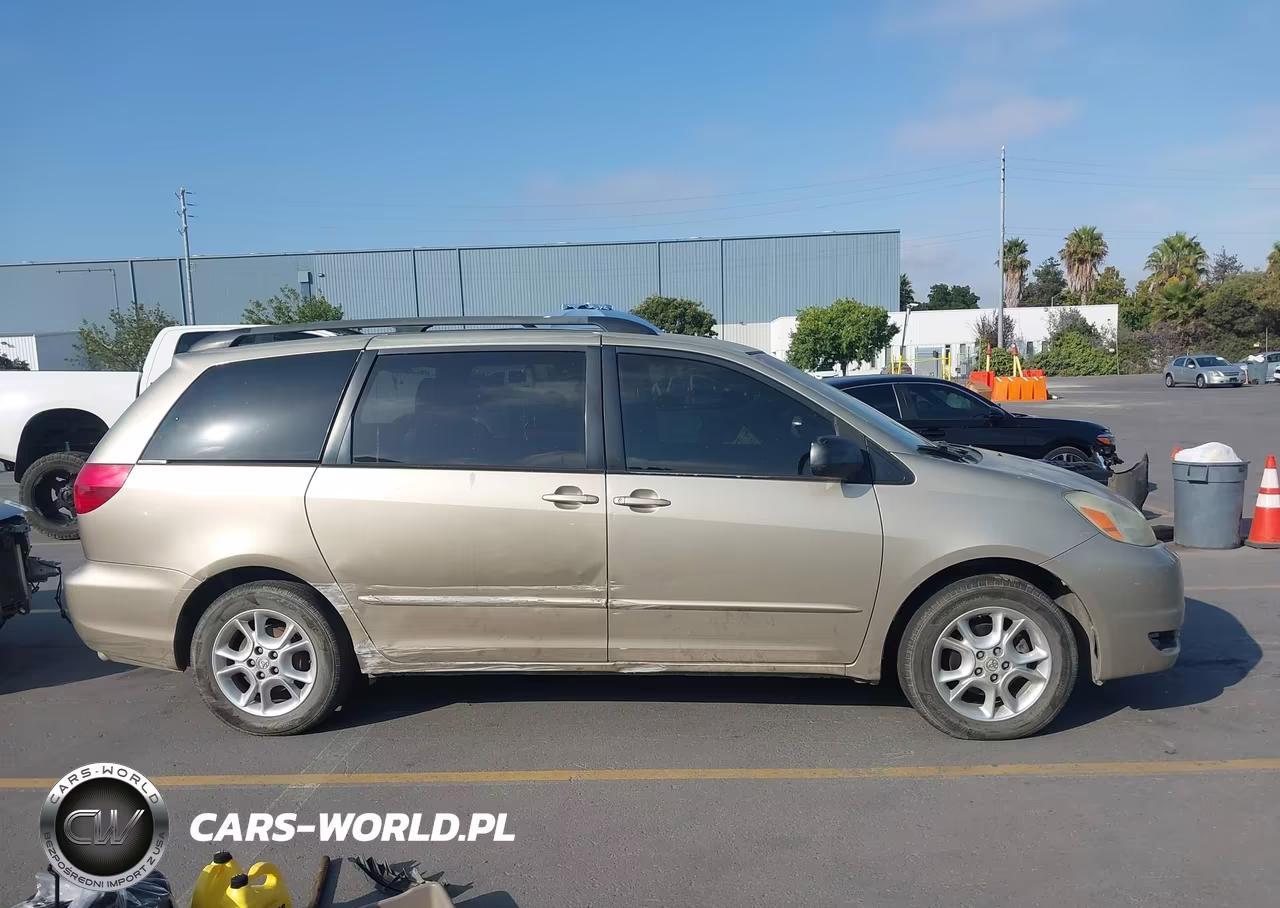 2004 Toyota Sienna Le VIN:5TDZA23C04S061308 - 14