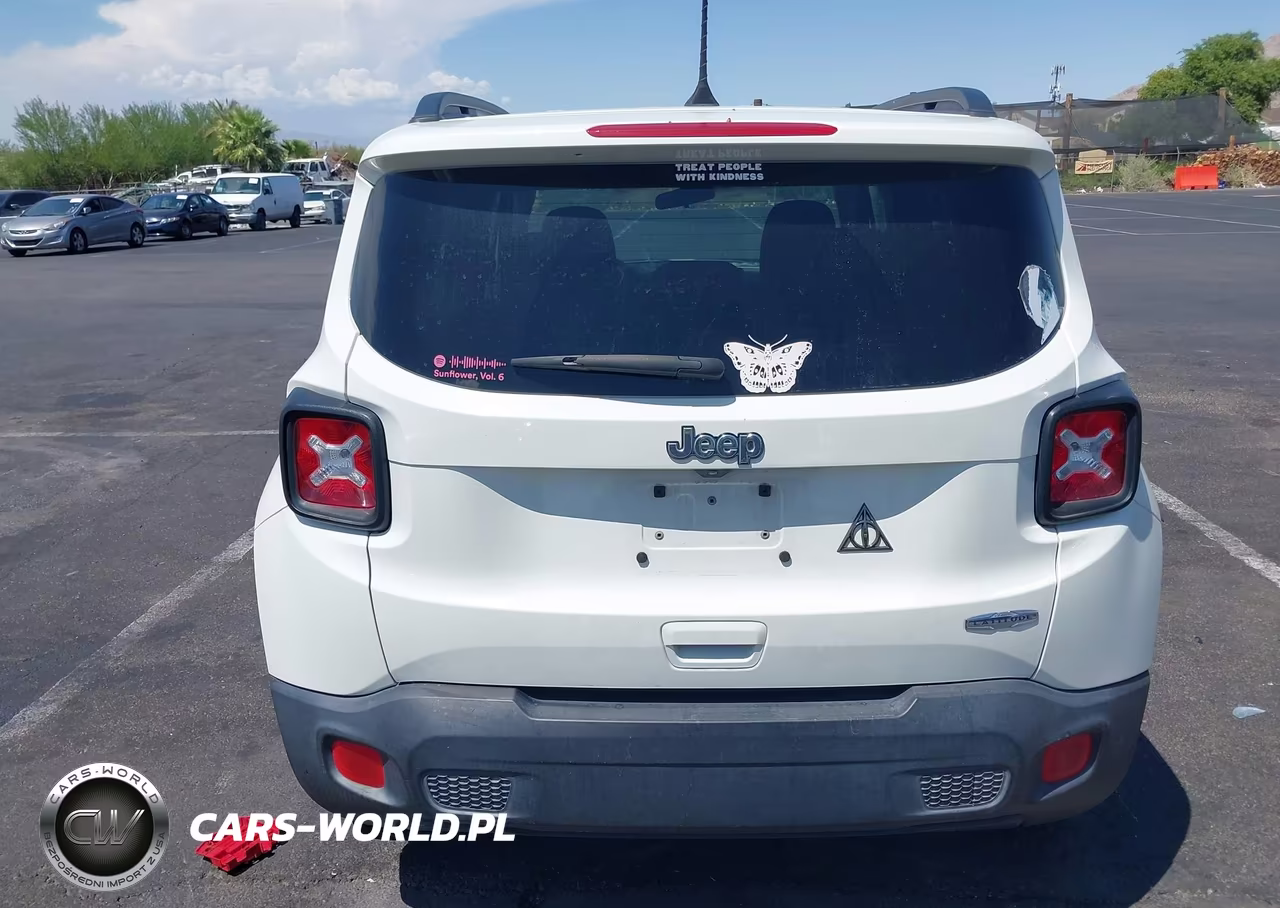 2018 Jeep Renegade Latitude Fwd VIN:ZACCJABB2JPH50199 - 16