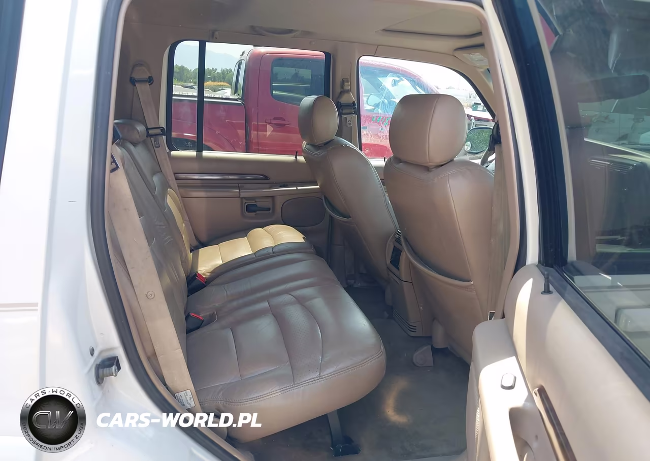 1999 Ford Explorer Eddie Bauer-Limited-Xlt VIN:1FMZU34E2XZB21214 - 8