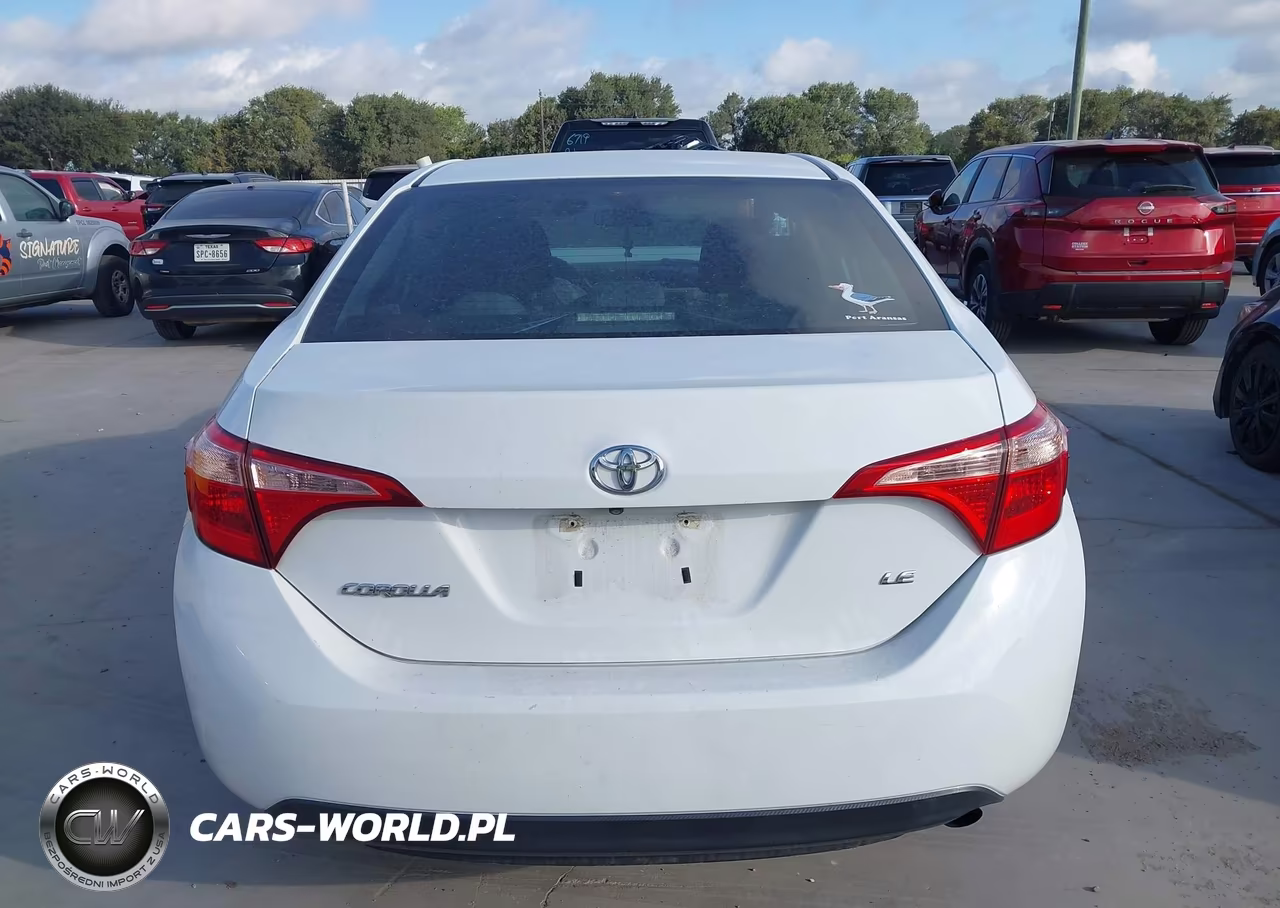 2017 Toyota Corolla Le VIN:5YFBURHE0HP678850 - 16