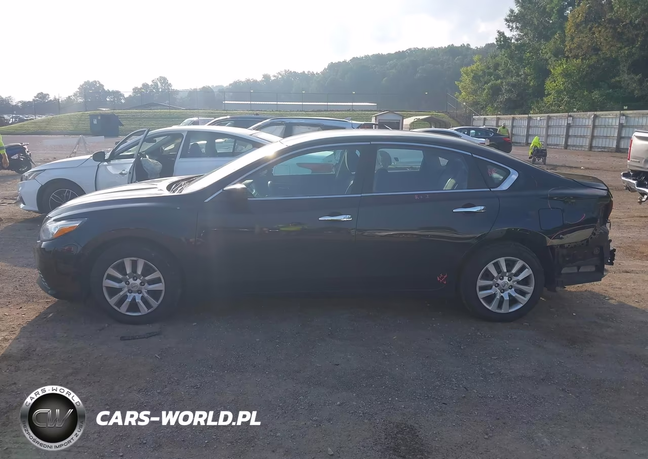 2018 Nissan Altima 2.5 S VIN:1N4AL3AP5JC475836 - 14