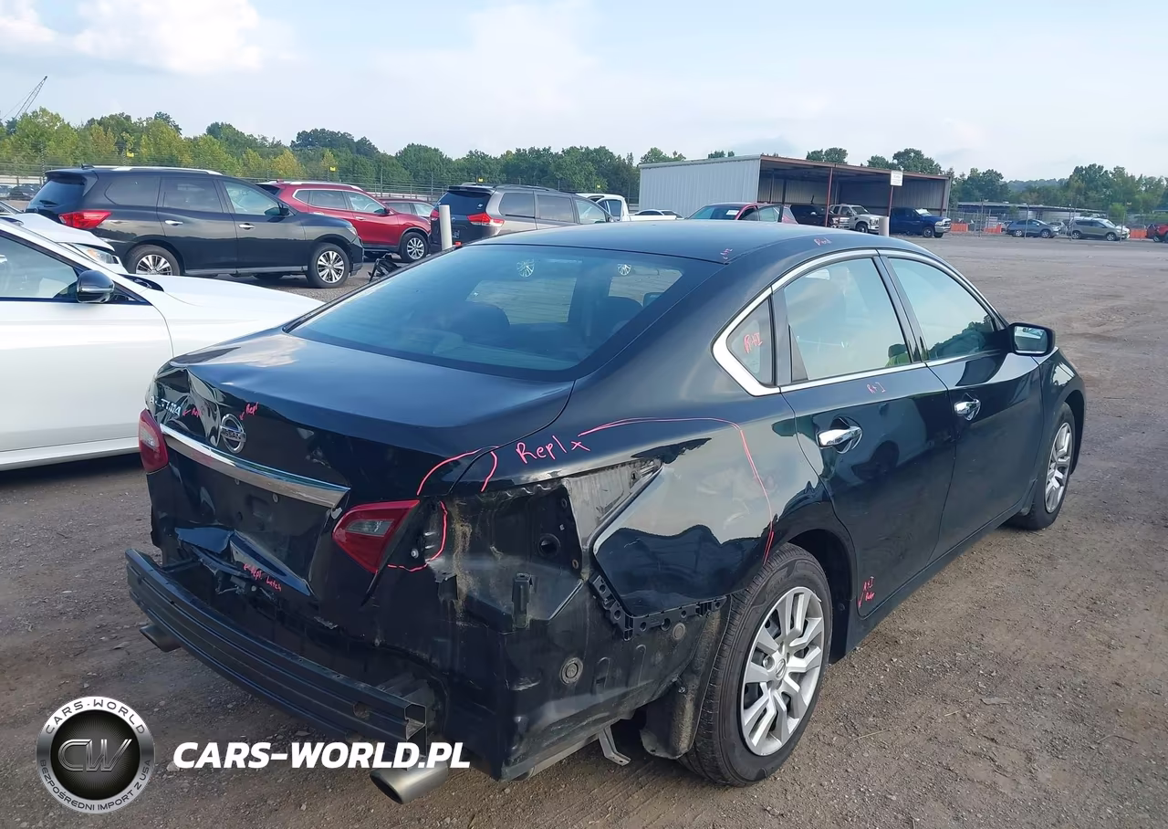 2018 Nissan Altima 2.5 S VIN:1N4AL3AP5JC475836 - 4
