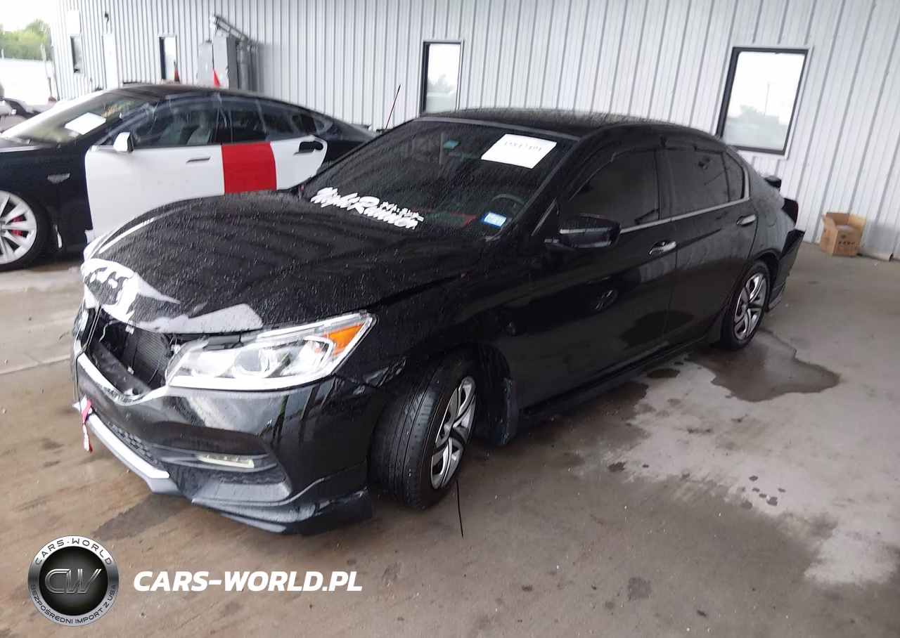 2017 Honda Accord Sport VIN:1HGCR2F5XHA108392 - 2