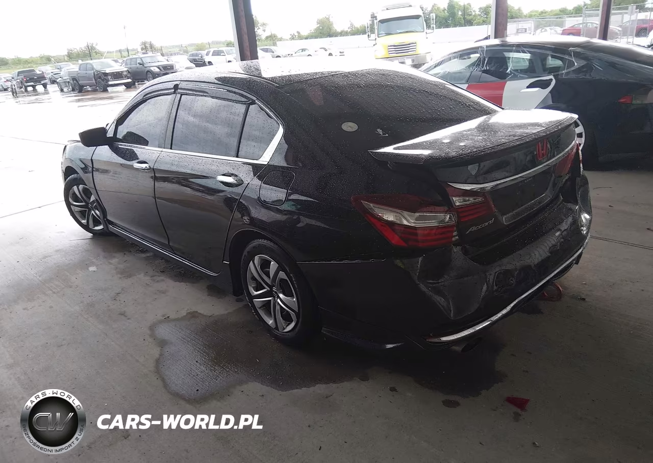 2017 Honda Accord Sport VIN:1HGCR2F5XHA108392 - 3