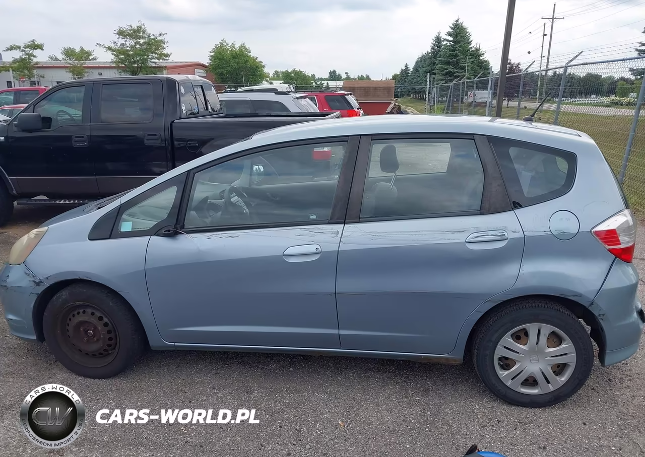 2011 Honda Fit VIN:JHMGE8H36BC023859 - 14