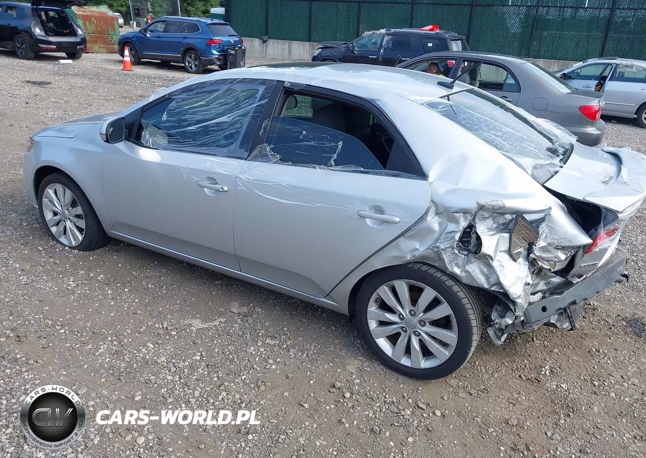 2011 Kia Forte Sx VIN:KNAFW4A33B5421870 - 3