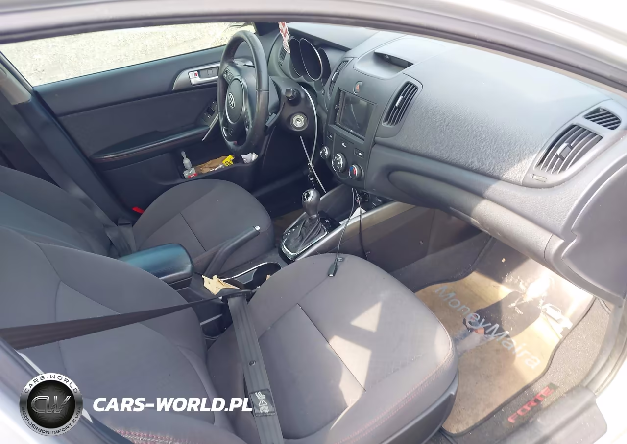 2011 Kia Forte Sx VIN:KNAFW4A33B5421870 - 5