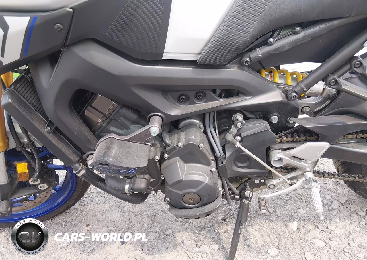 2015 Yamaha Fz09 VIN:JYARN33EXFA007294 - 9