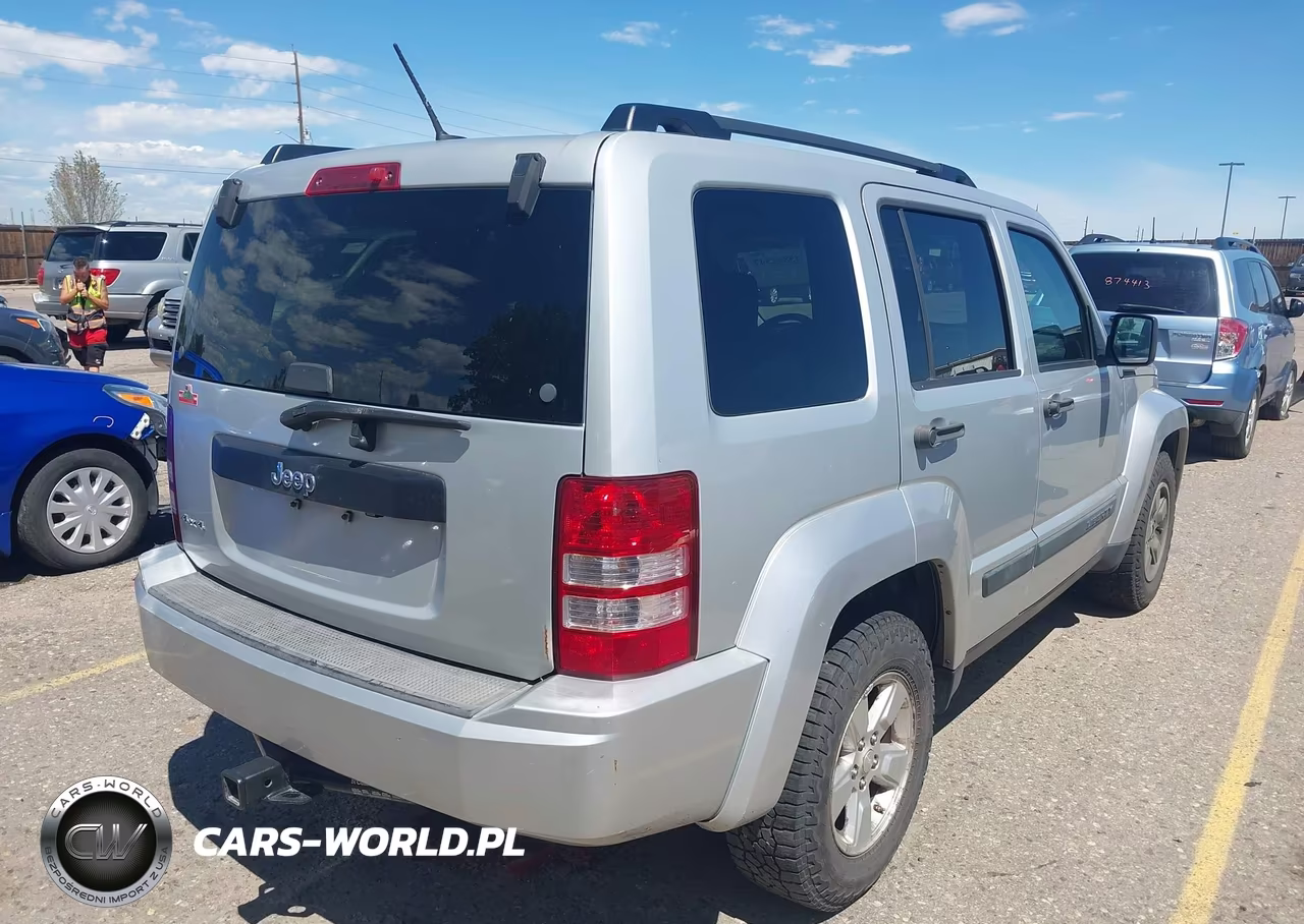 2009 Jeep Liberty Sport VIN:1J8GN28K09W512930 - 4