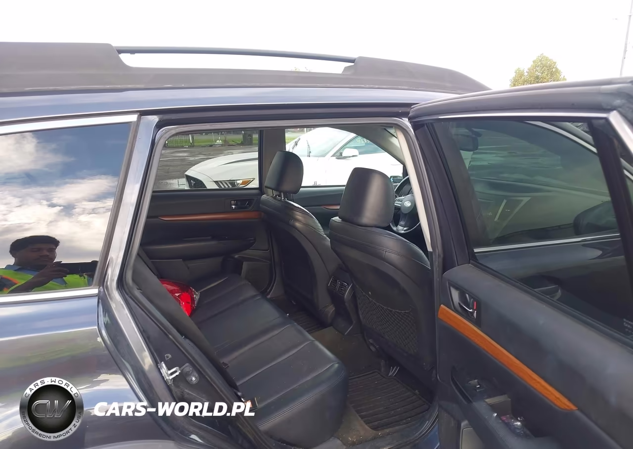 2013 Subaru Outback 2.5I Limited VIN:4S4BRCKC1D3290076 - 8