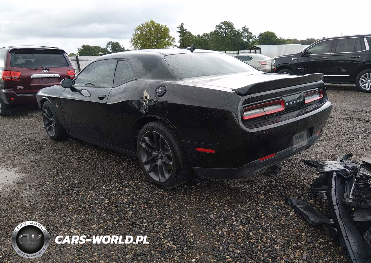 2022 Dodge Challenger R-T Scat Pack VIN:2C3CDZFJ8NH160415 - 3