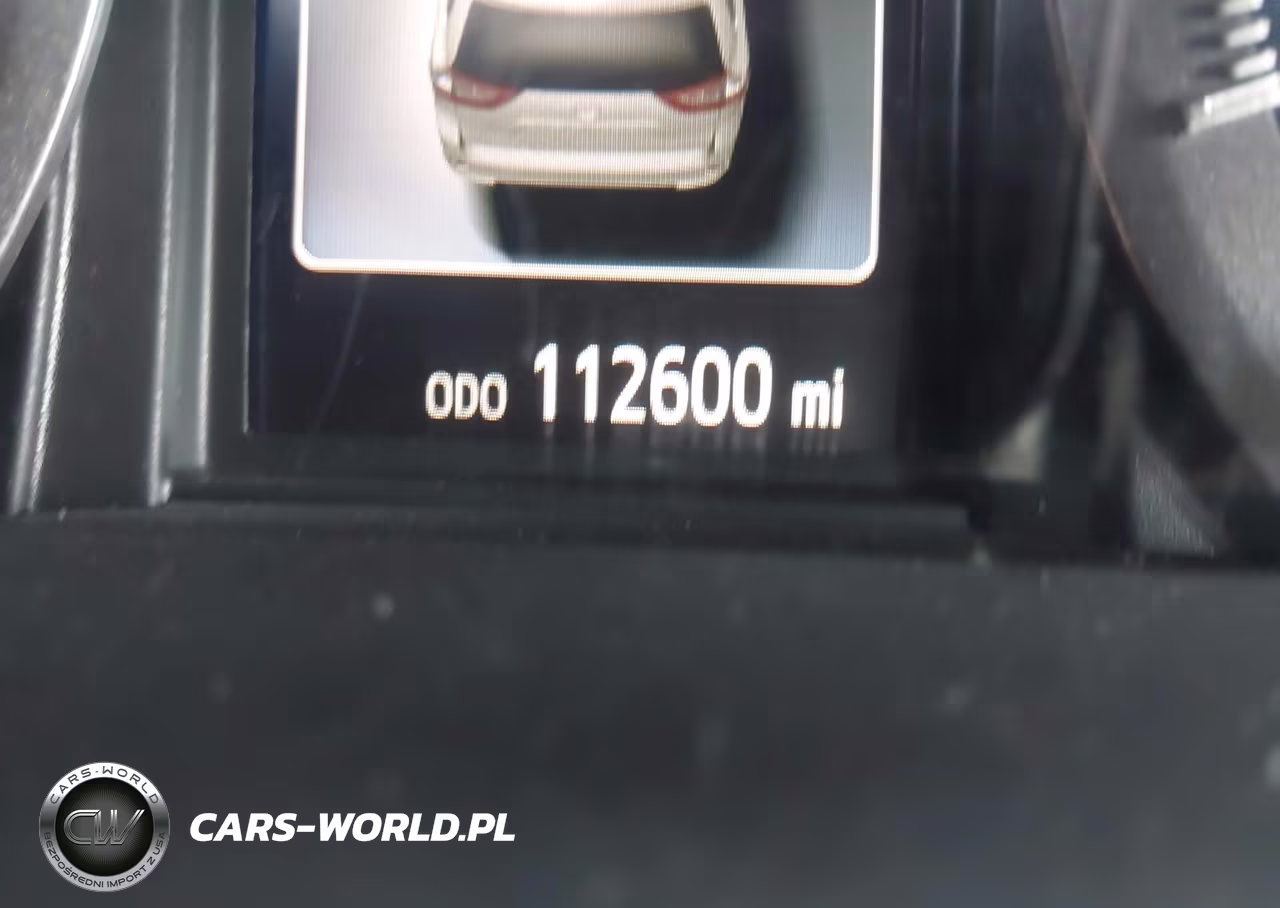 2018 Toyota Sienna Le 7 Passenger VIN:5TDJZ3DC1JS198179 - 16