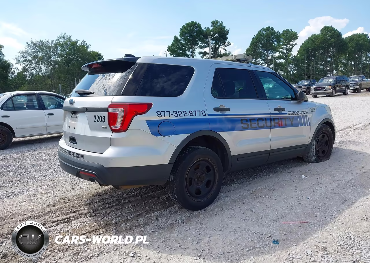 2017 Ford Utility Police Interceptor VIN:1FM5K8AR7HGE14029 - 4