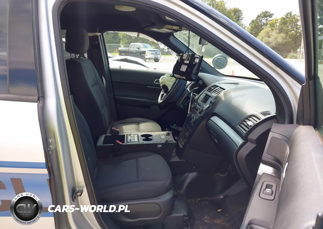 2017 Ford Utility Police Interceptor VIN:1FM5K8AR7HGE14029 - 5