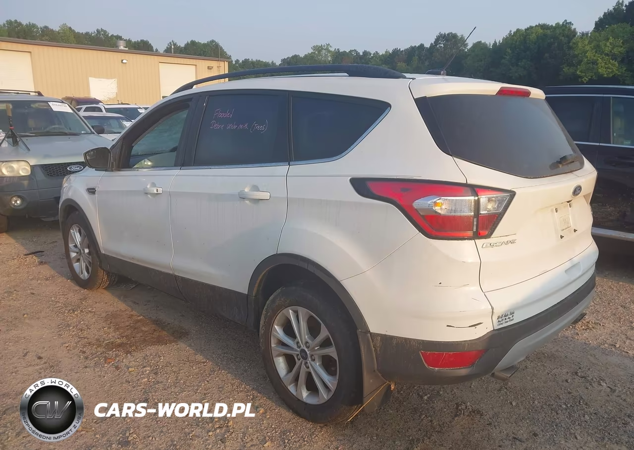 2018 Ford Escape Se VIN:1FMCU9GDXJUB93083 - 3