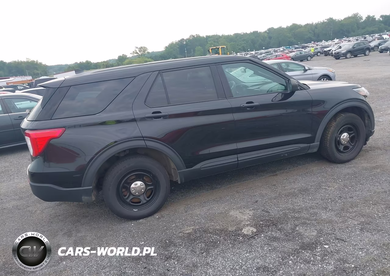 2020 Ford Police Interceptor Utility VIN:1FM5K8AW5LGA18227 - 4