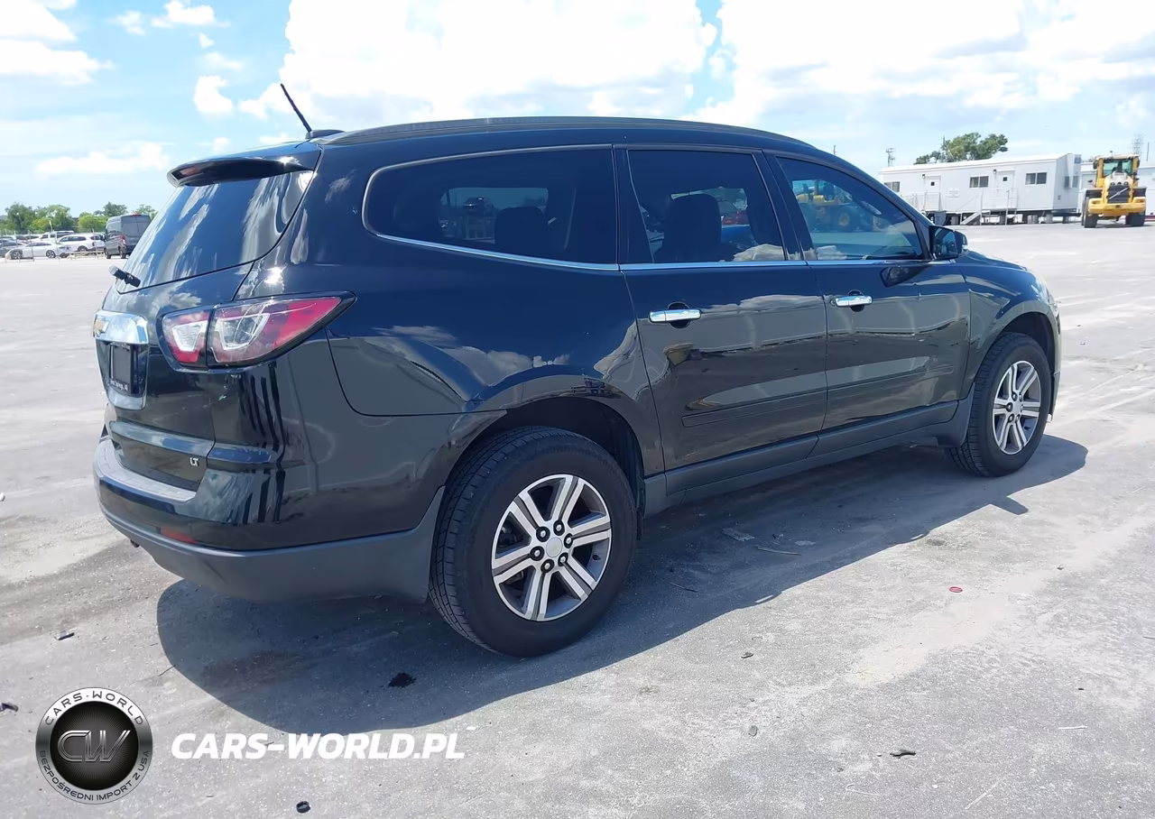 2017 Chevrolet Traverse Lt VIN:1GNKRHKD3HJ209906 - 4