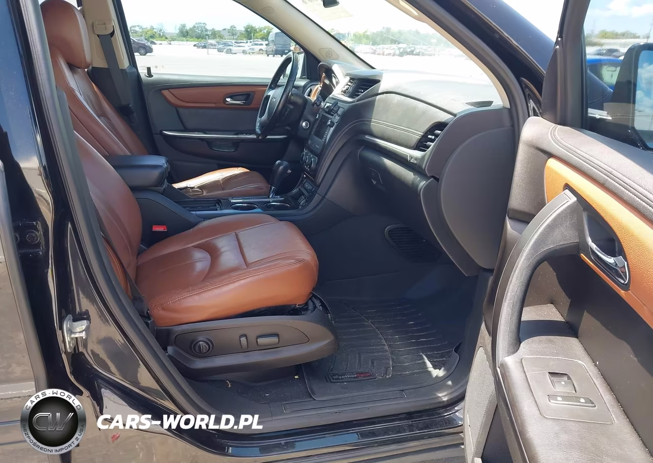 2017 Chevrolet Traverse Lt VIN:1GNKRHKD3HJ209906 - 5