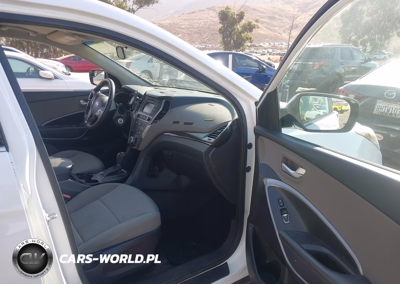 2018 Hyundai Santa Fe Sport 2.4L VIN:5NMZT3LB7JH071906 - 5