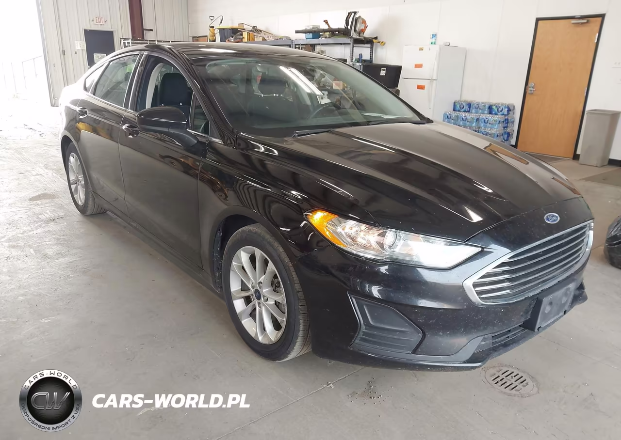 2020 Ford Fusion Hybrid Se – zdjęcie 1 z 16