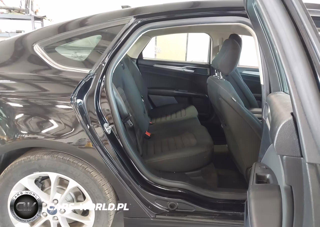 2020 Ford Fusion Hybrid Se VIN:3FA6P0LU5LR262255 - 8