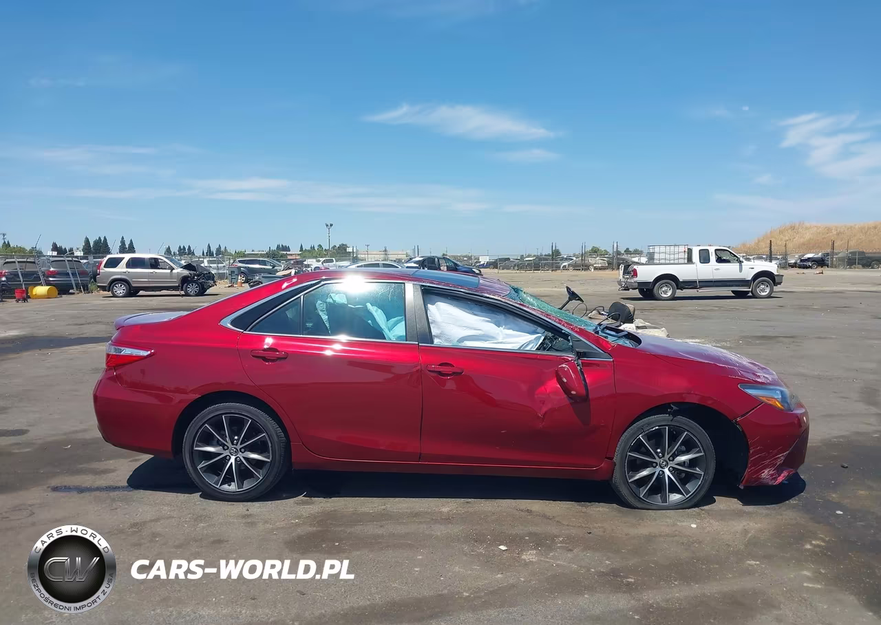 2017 Toyota Camry Xse VIN:4T1BF1FK4HU752712 - 13