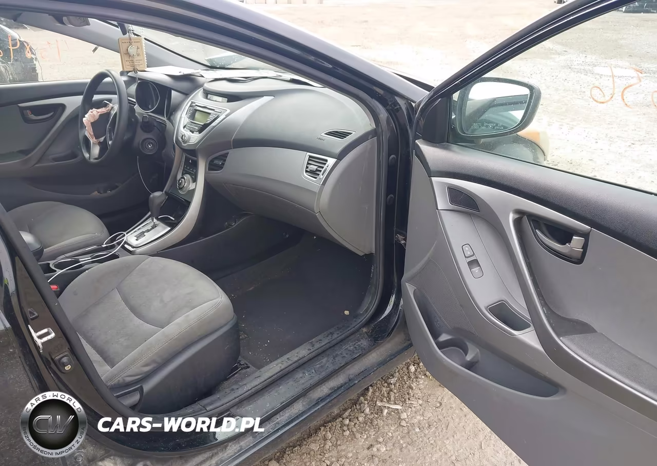 2011 Hyundai Elantra Gls VIN:5NPDH4AE1BH035938 - 5