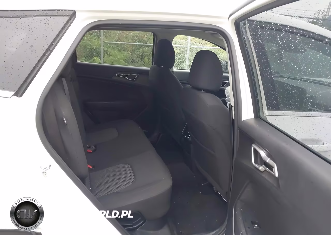 2024 Kia Sportage Hybrid Lx VIN:KNDPUCDG2R7139367 - 8
