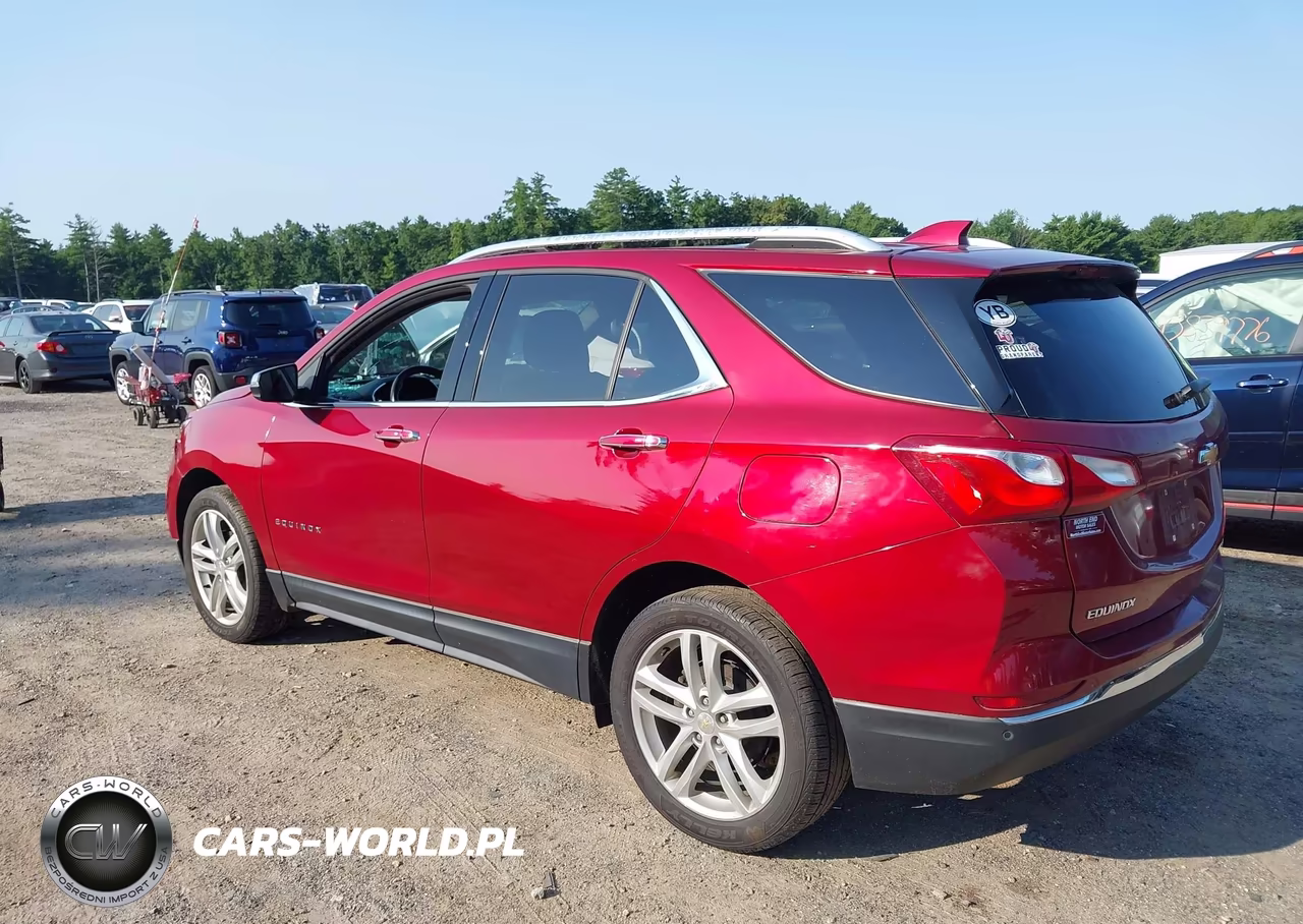 2018 Chevrolet Equinox Premier VIN:2GNAXVEV4J6102757 - 3